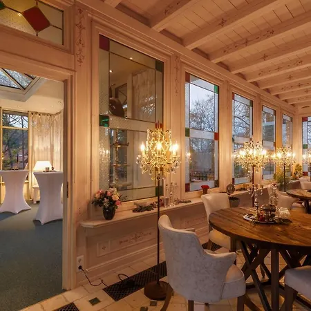 Villa-Ottilienruh-Pfauen-Suite-2